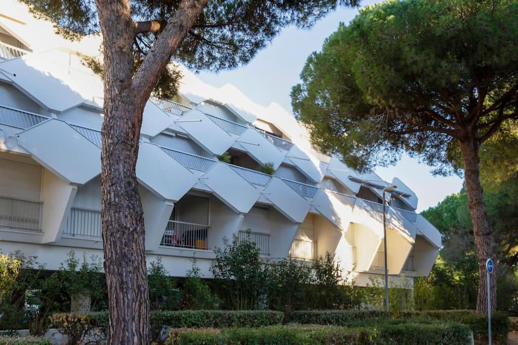 Chez Sebastien - Paisible Au Bord D'un Avec Parking Appartement *