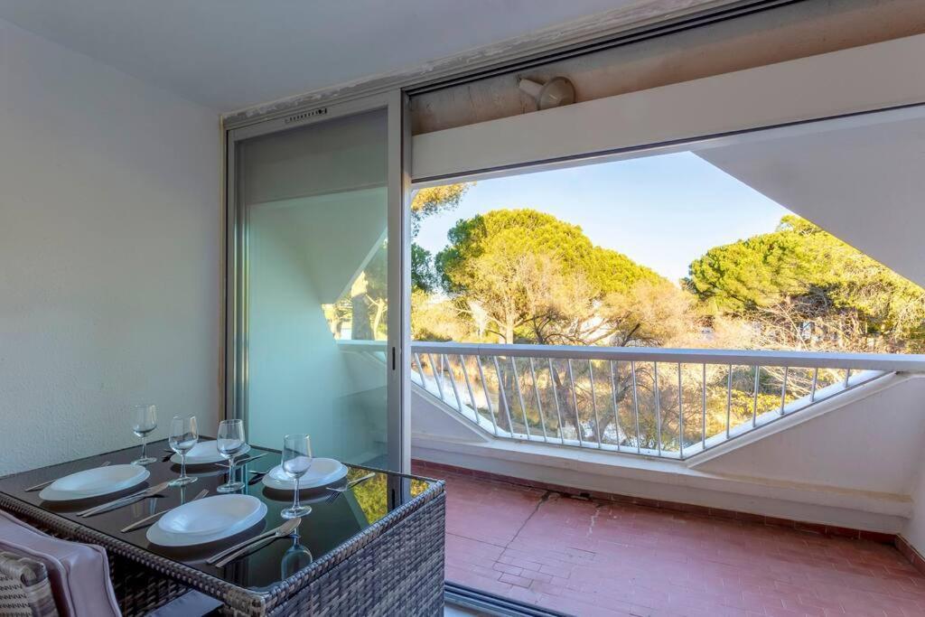 Chez Sebastien - Paisible Au Bord D'un Avec Parking Appartamento *